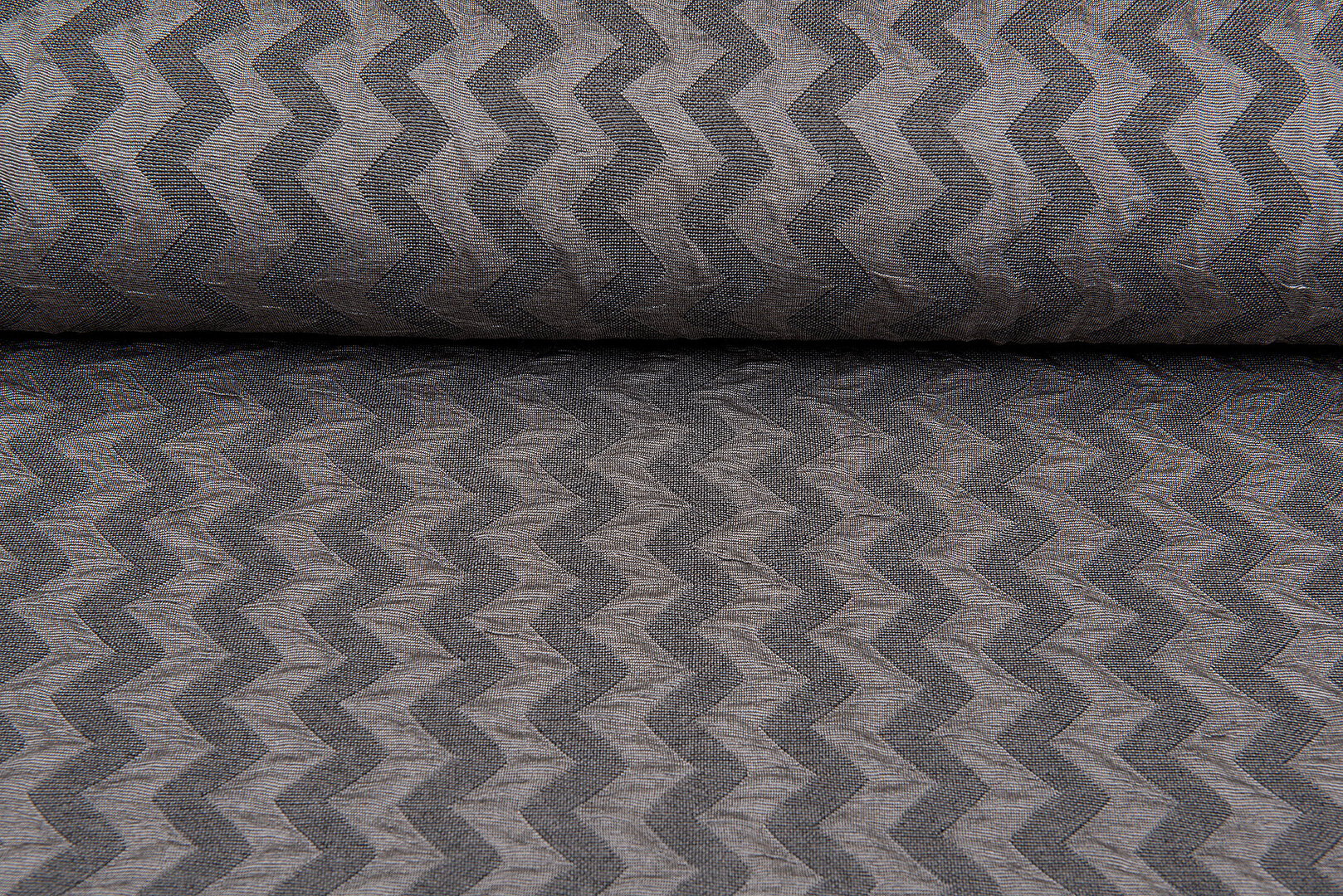 Strickstoff Jacquard zigzag silbergrau-taupe