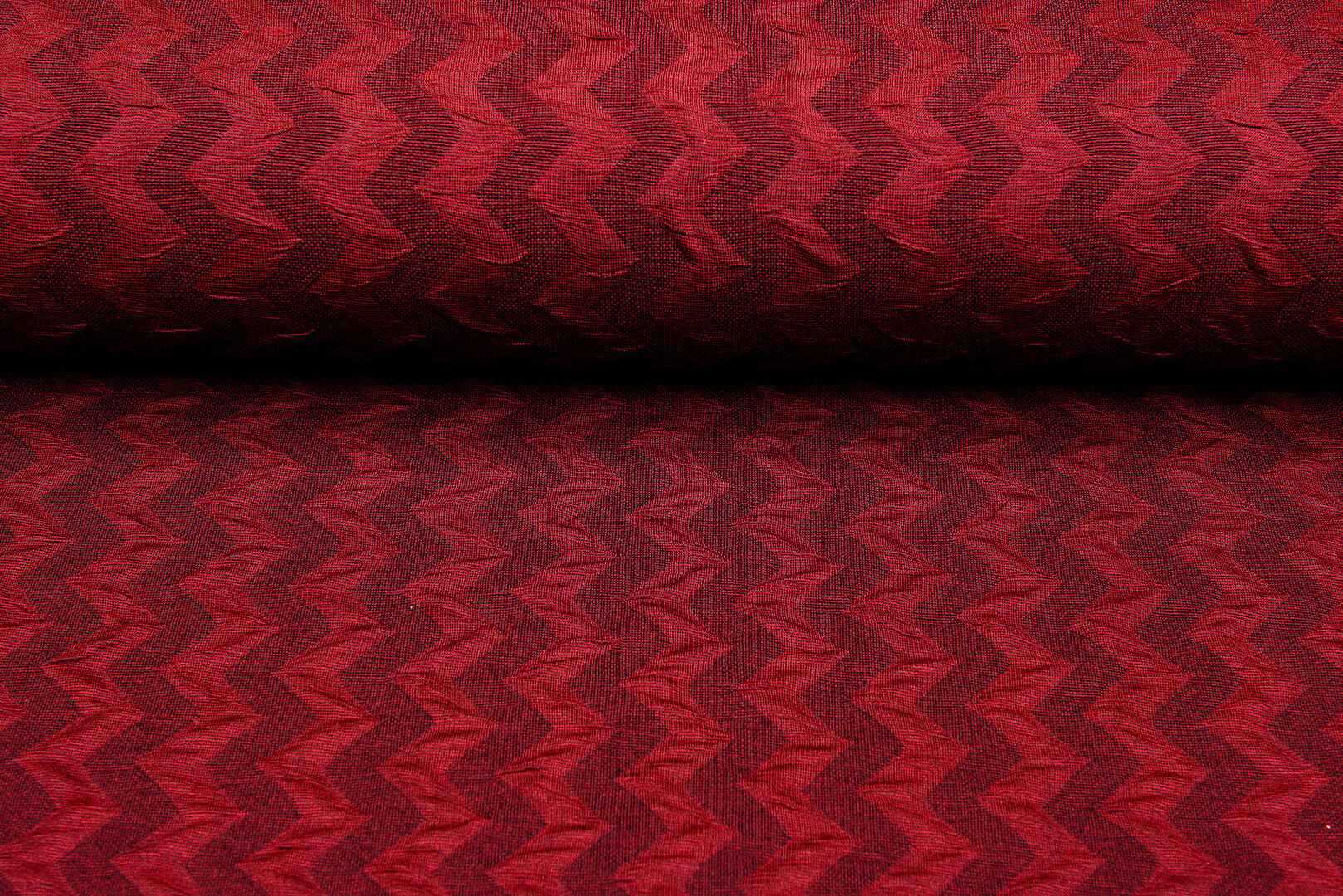 Strickstoff Jacquard zigzag dunkelrot