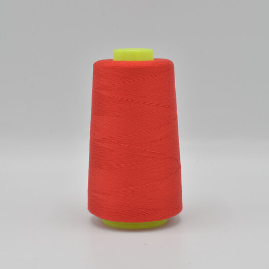 Overlockgarn rot