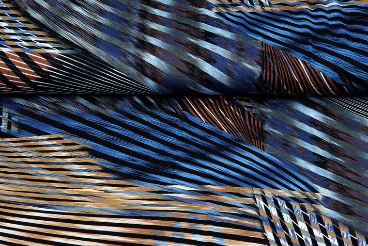 Baumwolljersey bedruckt wild color blau-schwarz