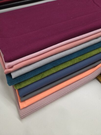 Stoffrestepaket 10 st&uuml;ck verschiedene Stoffe