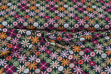 Viscose bedruckt retro flower 1