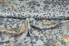 Viscose bedruckt flower grijs-oker
