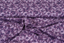 Viscose bedruckt retro violett-flieder